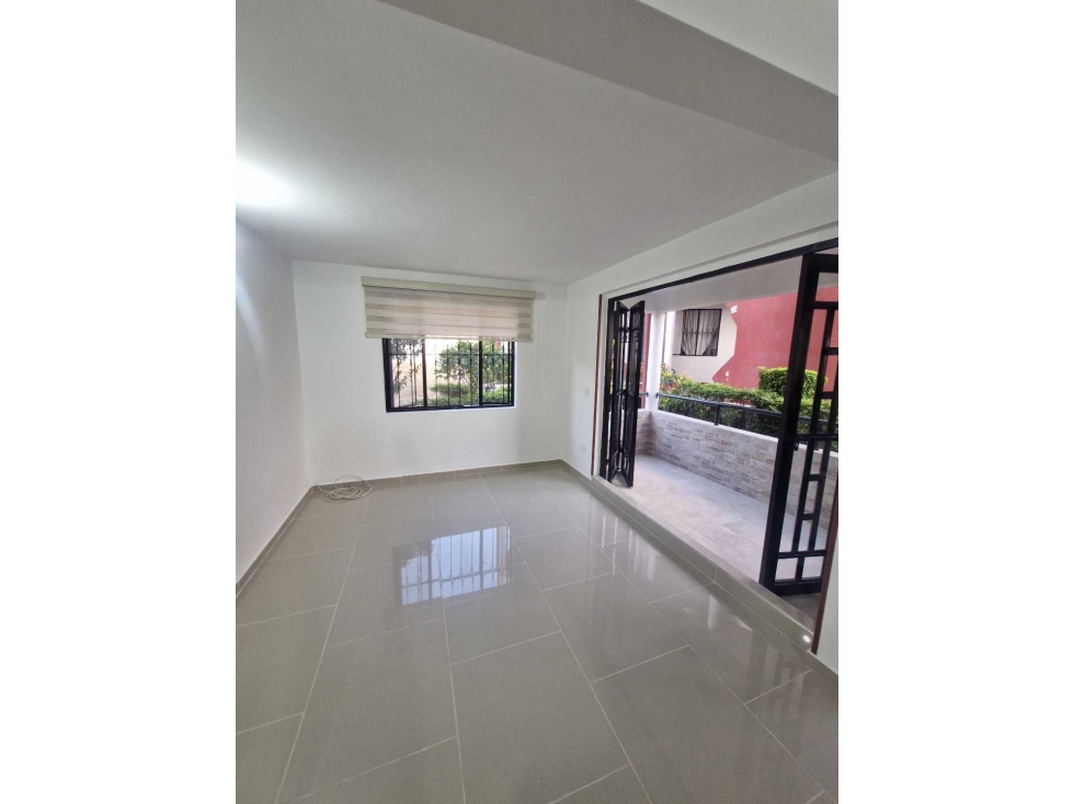 En Venta Apartamento 96 m2 PRIMER PISO, Conjunto con Piscina — foto 5