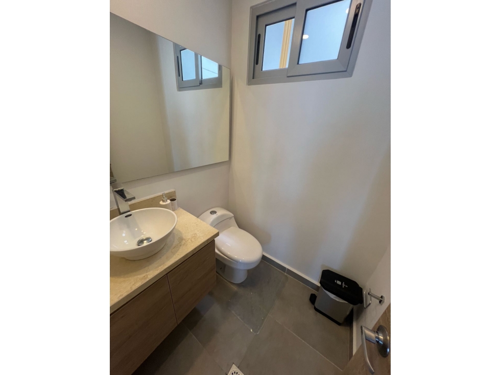 En venta apartamento Amoblado - Barrio Alto Prado — foto 2