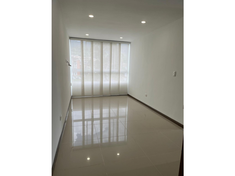 EN VENTA APARTAMENTO AV SIMON BOLIVAR EN DOSQUEBRADAS — foto 2