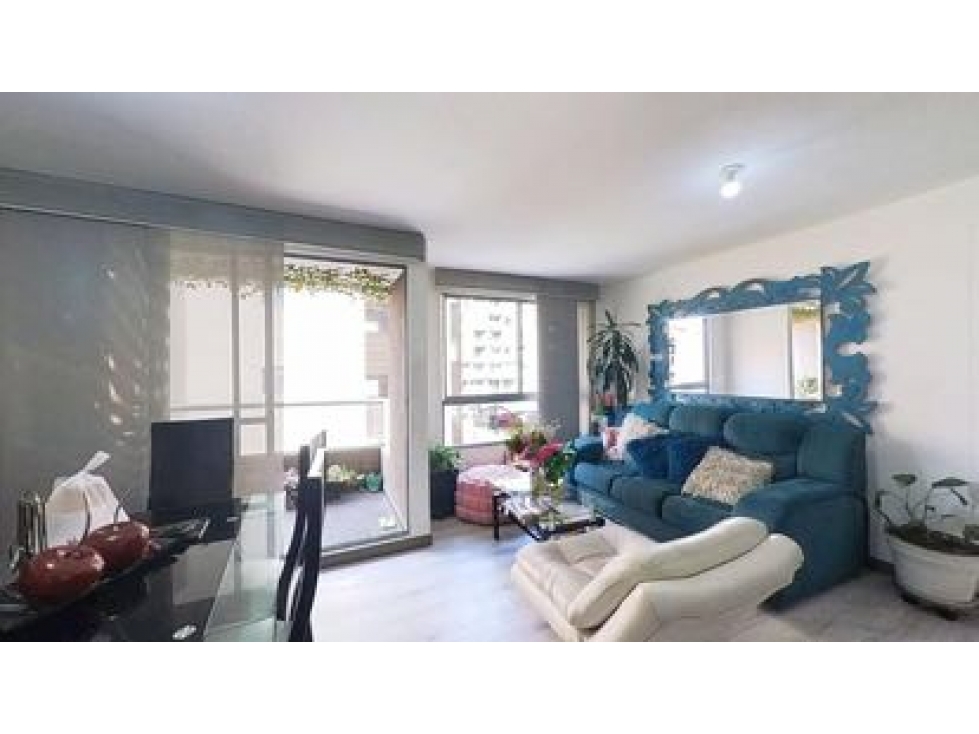 ¡APARTAMENTO EN VENTA EN CASTELLÃN DE LOS CONDES!