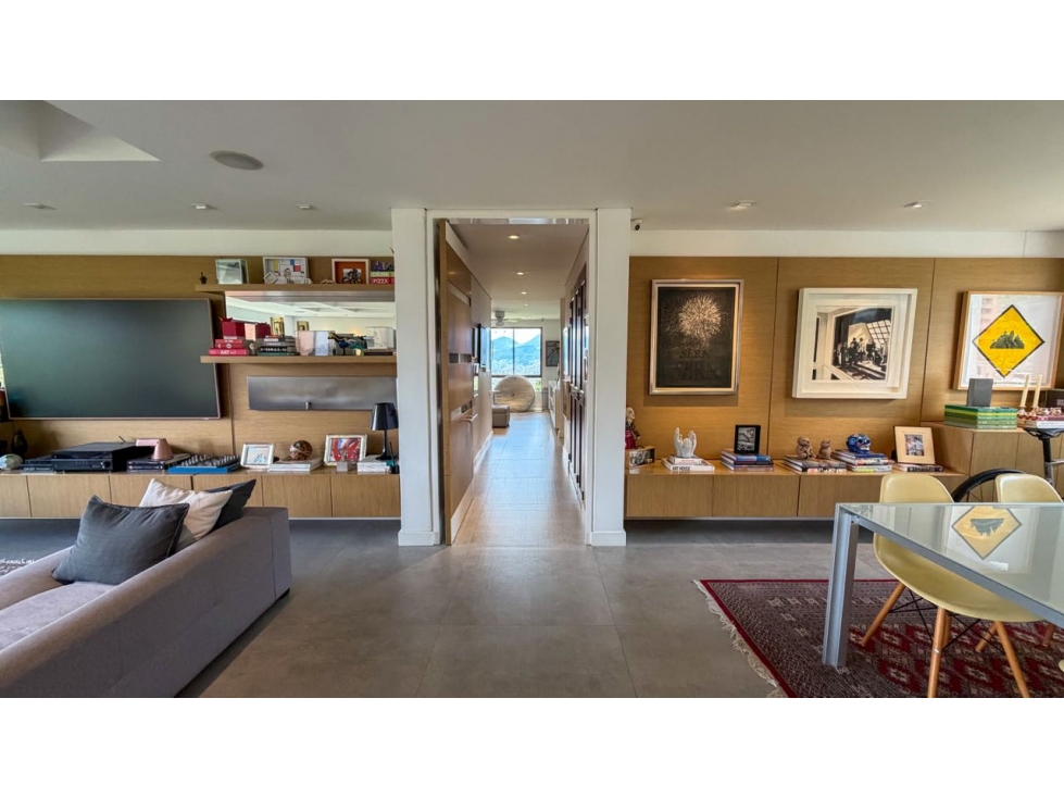 EN VENTA APARTAMENTO CERCA AL TESORO — foto 2