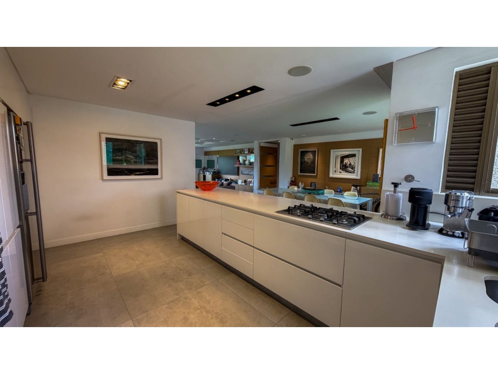 EN VENTA APARTAMENTO CERCA AL TESORO — foto 5