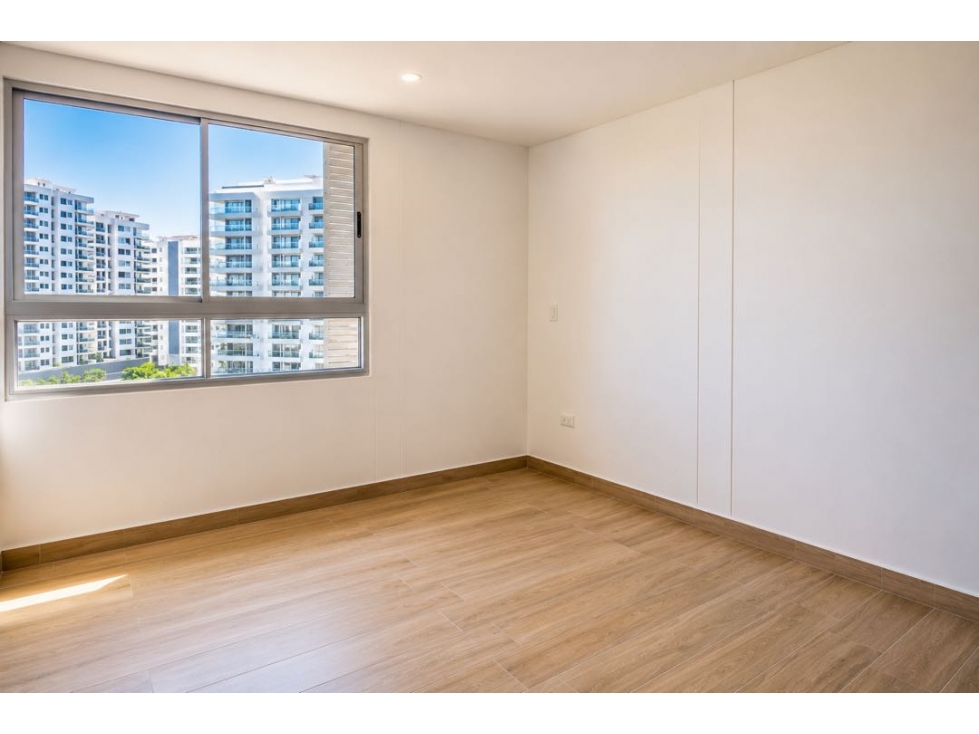 En venta Apartamento de 88 m² | 2 habitaciones | Vista al mar — foto 5