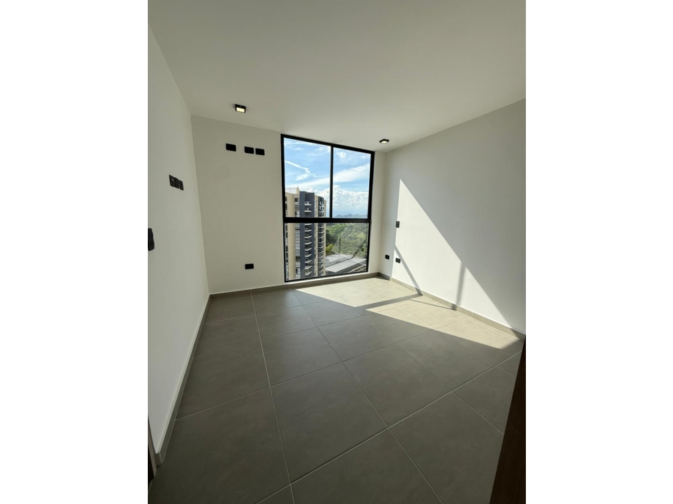 EN VENTA APARTAMENTO DE LUJO CERRITOS PEREIRA