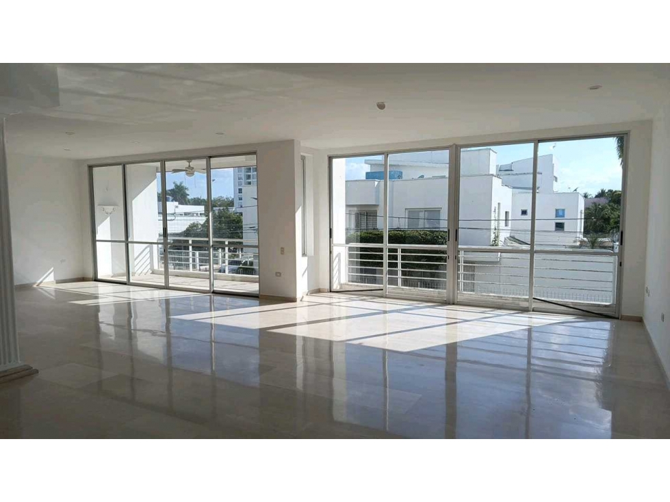 EN VENTA APARTAMENTO DUPLEX EN EL BARRIO EL RECREO EN MONTERIA