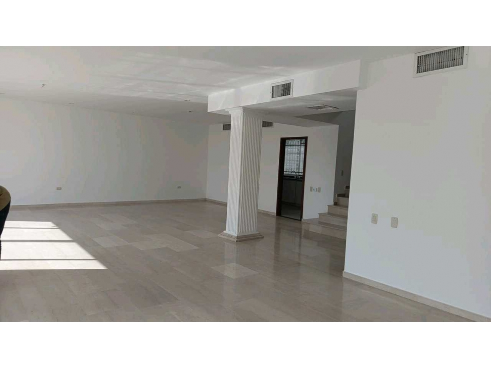 EN VENTA APARTAMENTO DUPLEX EN EL BARRIO EL RECREO EN MONTERIA — foto 2