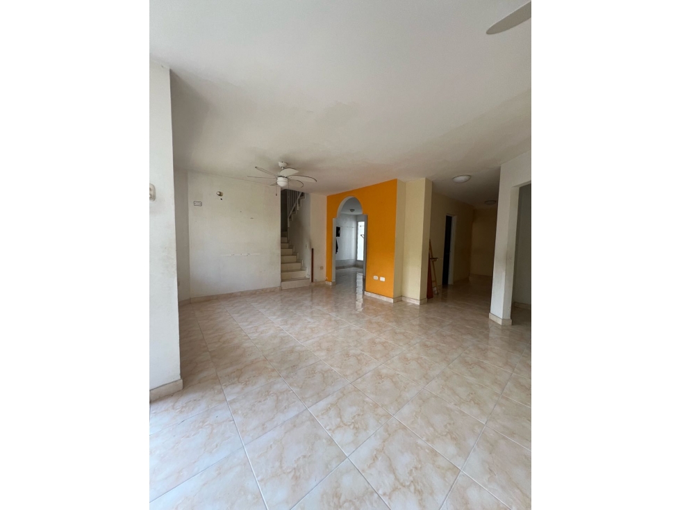 En venta apartamento Dúplex en el Barrio Villa carolina — foto 2