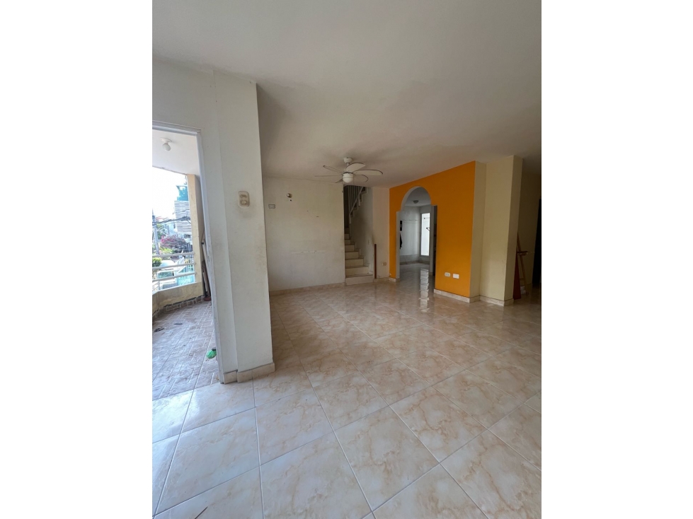 En venta apartamento Dúplex en el Barrio Villa carolina — foto 3