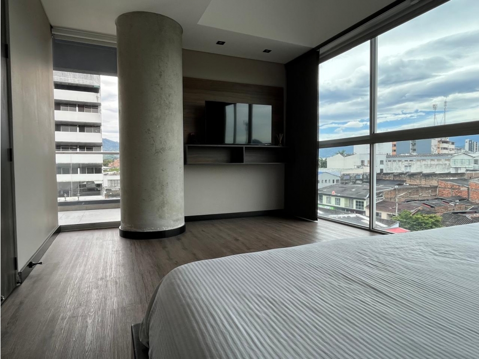 EN VENTA APARTAMENTO DUPLEX AMOBLADO EN LA AVENIDA 30 DE AGOSTO — foto 3