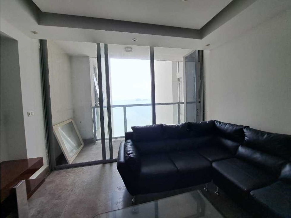 EN VENTA APARTAMENTO EN AVENIDA BALBOA PH YOO