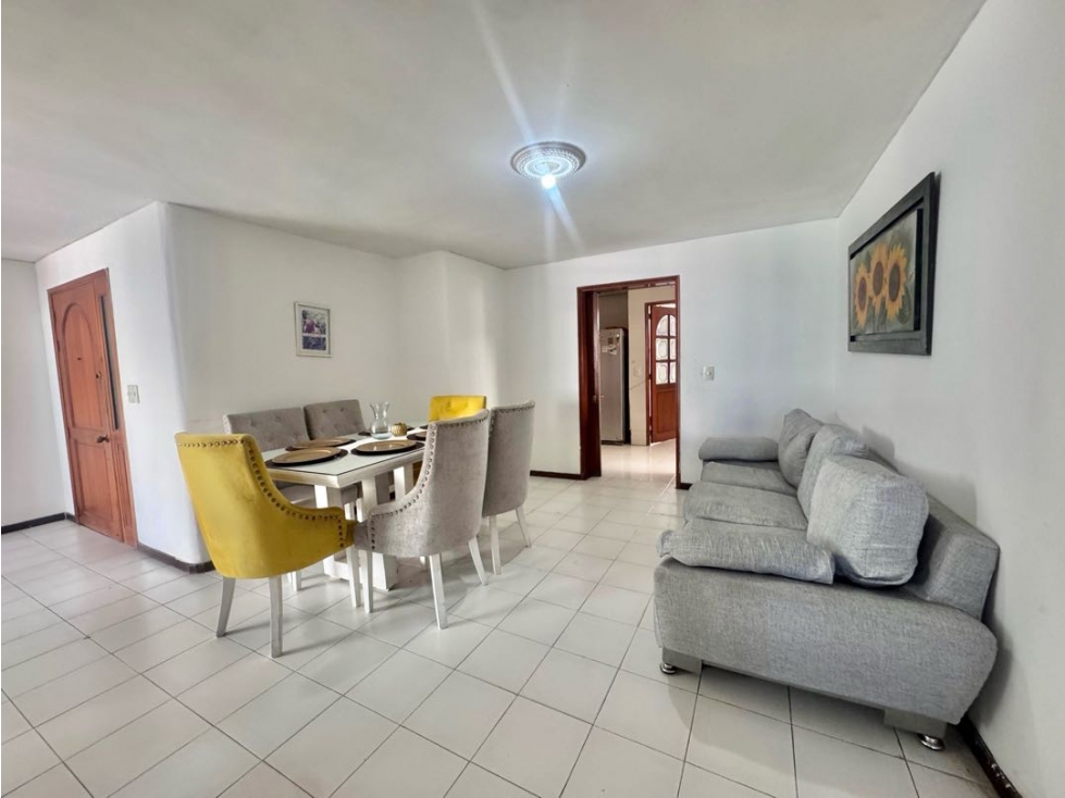 En Venta! Apartamento en Bocagrande 3 alcobas y estudio!