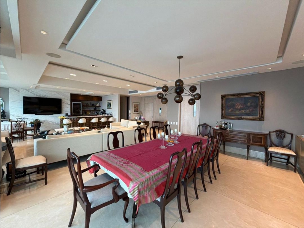 EN VENTA APARTAMENTO EN CASTILLOGRANDE VISTA A BAHÍA ! — foto 2