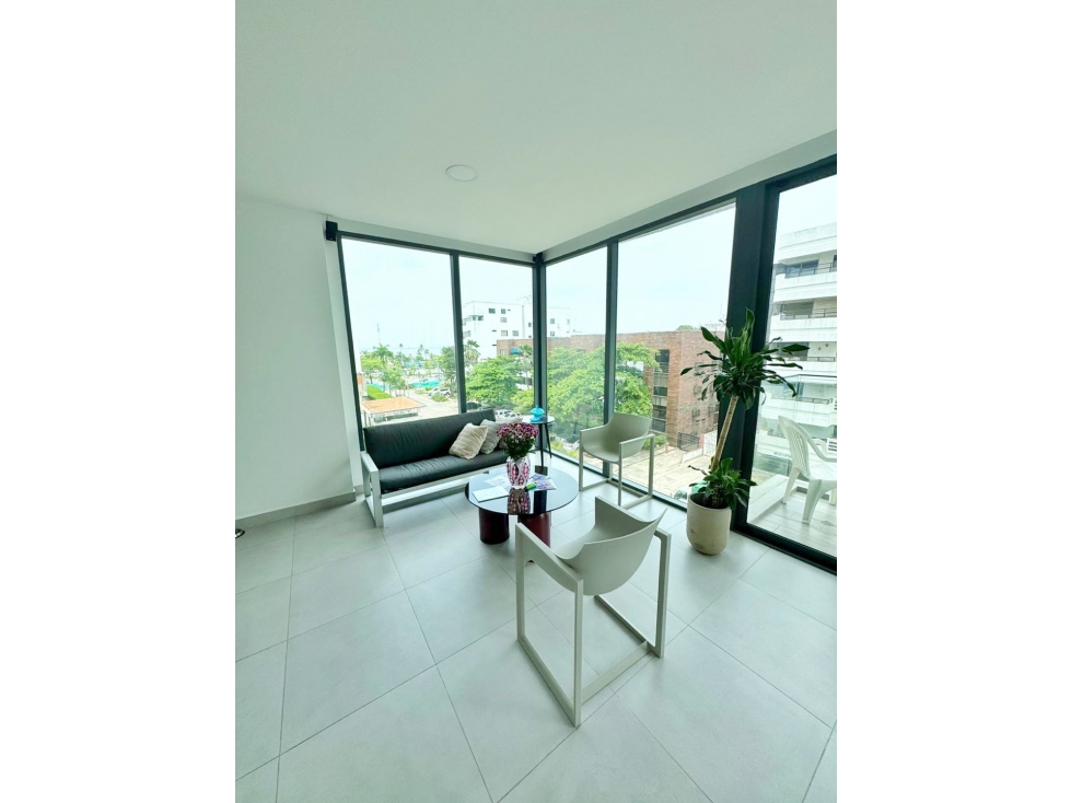 En venta apartamento en Castillogrande de 3 alcobas