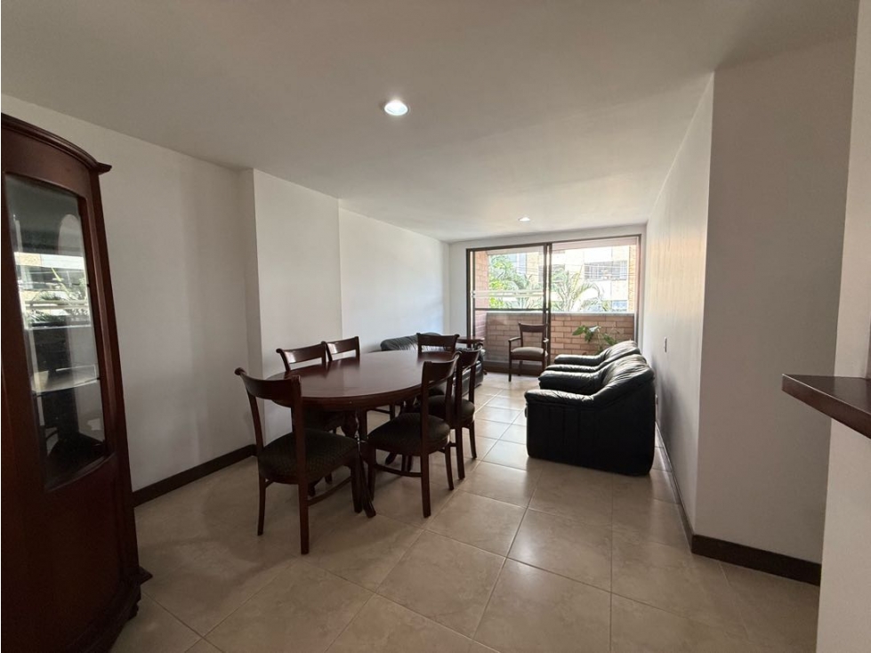 En venta apartamento en Conquistadores 87,94 mts — foto 2