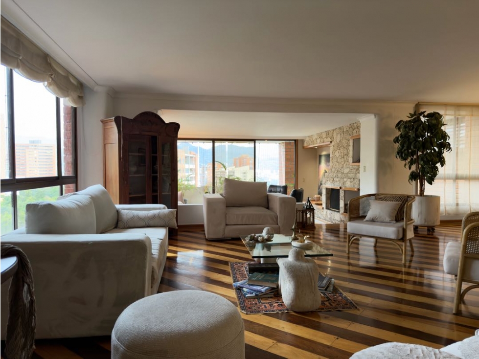 EN VENTA APARTAMENTO EN EL POBLADO, TRANSVERSAL INFERIOR - VISITACION — foto 3