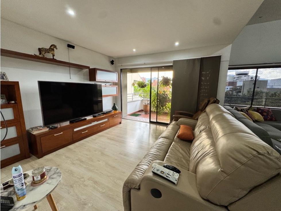 En Venta Apartamento en el Poblado Clinica Medellín — foto 5