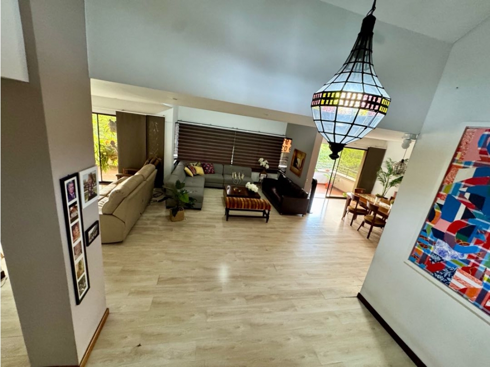 En Venta Apartamento en el Poblado Clinica Medellín — foto 6