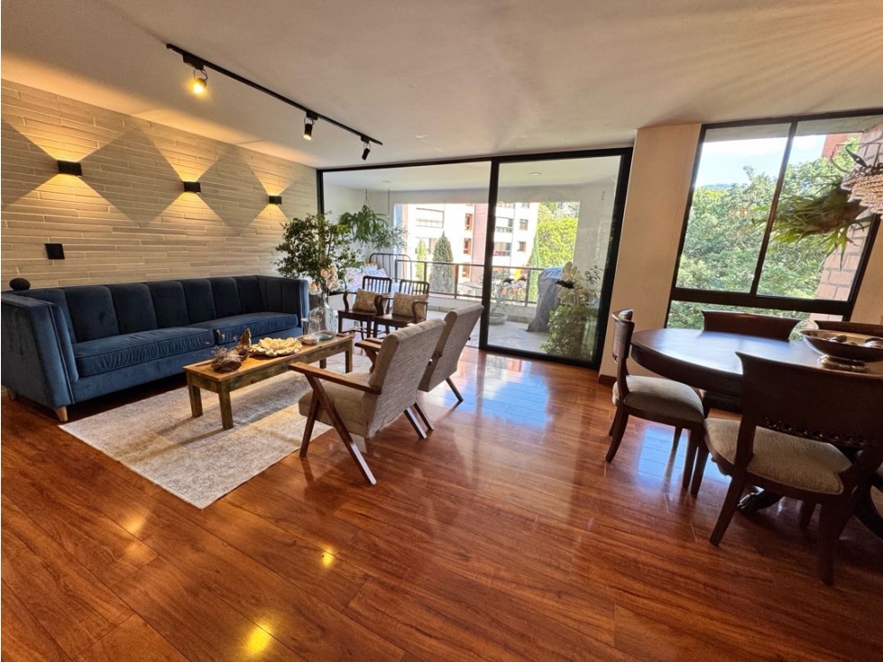 En venta Apartamento en el Poblado Remodelado