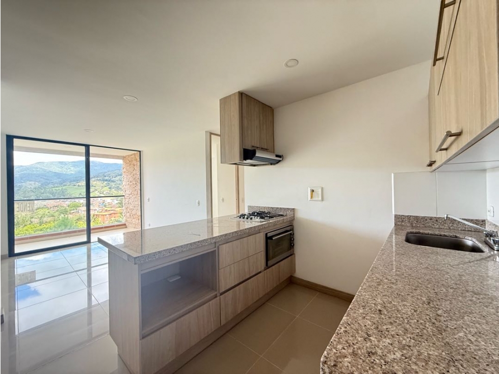 En venta apartamento en el Retiro vía pantanillo — foto 2