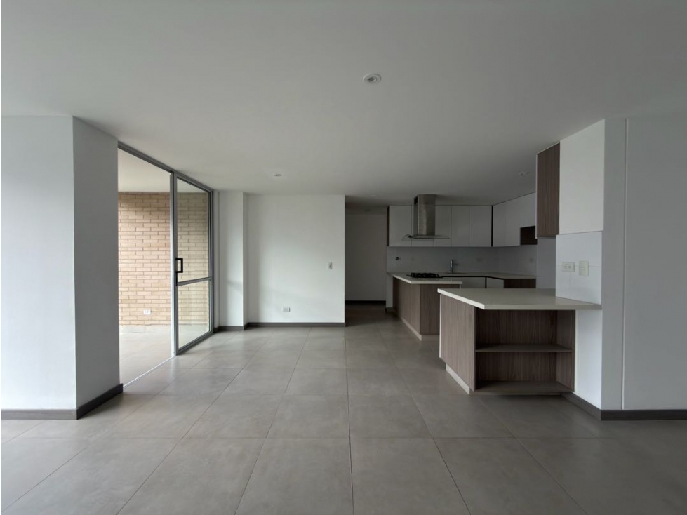 EN VENTA APARTAMENTO EN ENVIGADO PARTE BAJA, PARTE PLANA. — foto 5