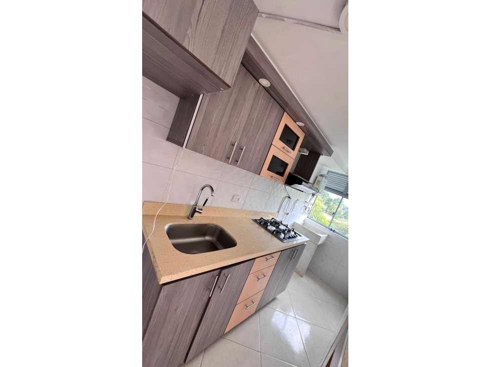 En venta apartamento en La estrella sector la tablaza — foto 5