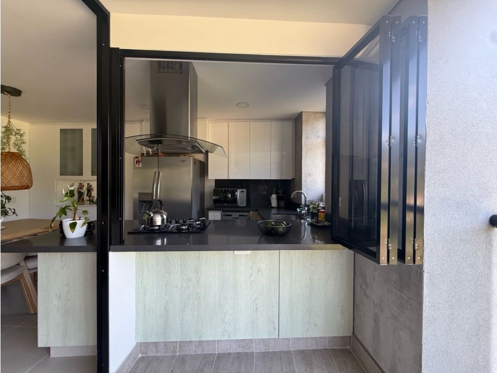 En venta apartamento en la loma de las brujas 116mts — foto 4