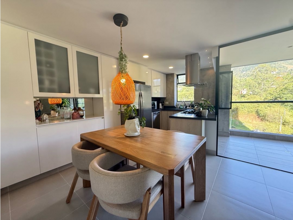 En venta apartamento en la loma de las brujas 116mts — foto 6