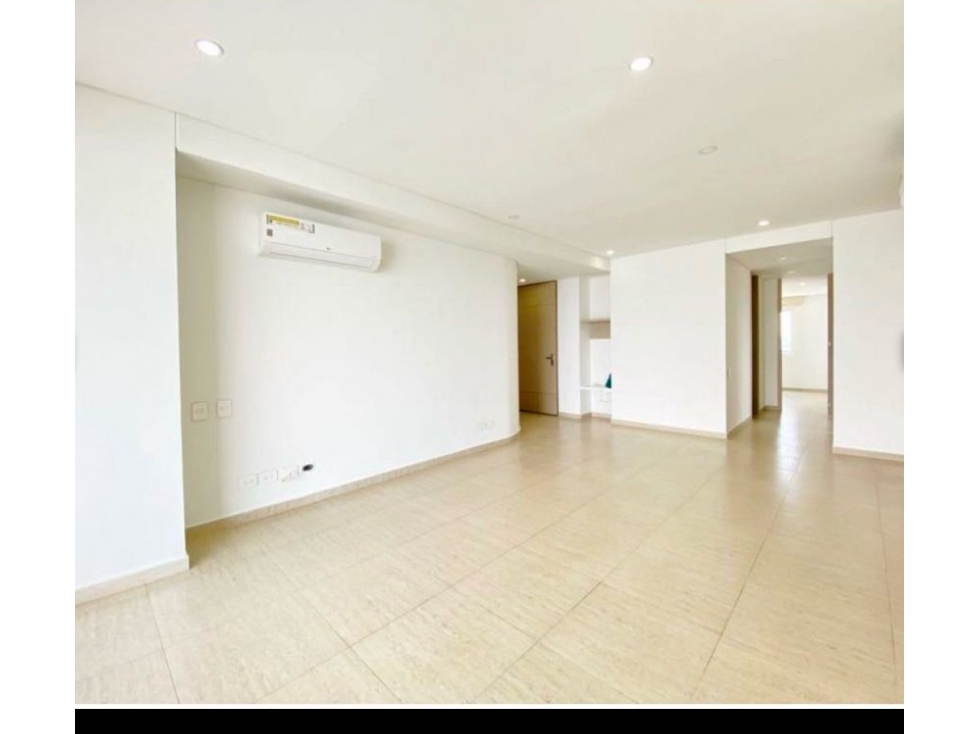 EN VENTA APARTAMENTO EN MANGA CON VISTA A LA BAHÍA! CARTAGENA 3 hab — foto 3