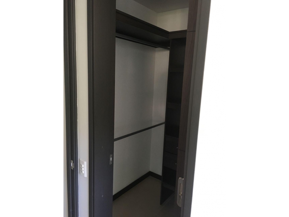 EN VENTA APARTAMENTO EN MEDELLIN ANTIOQUIA — foto 2
