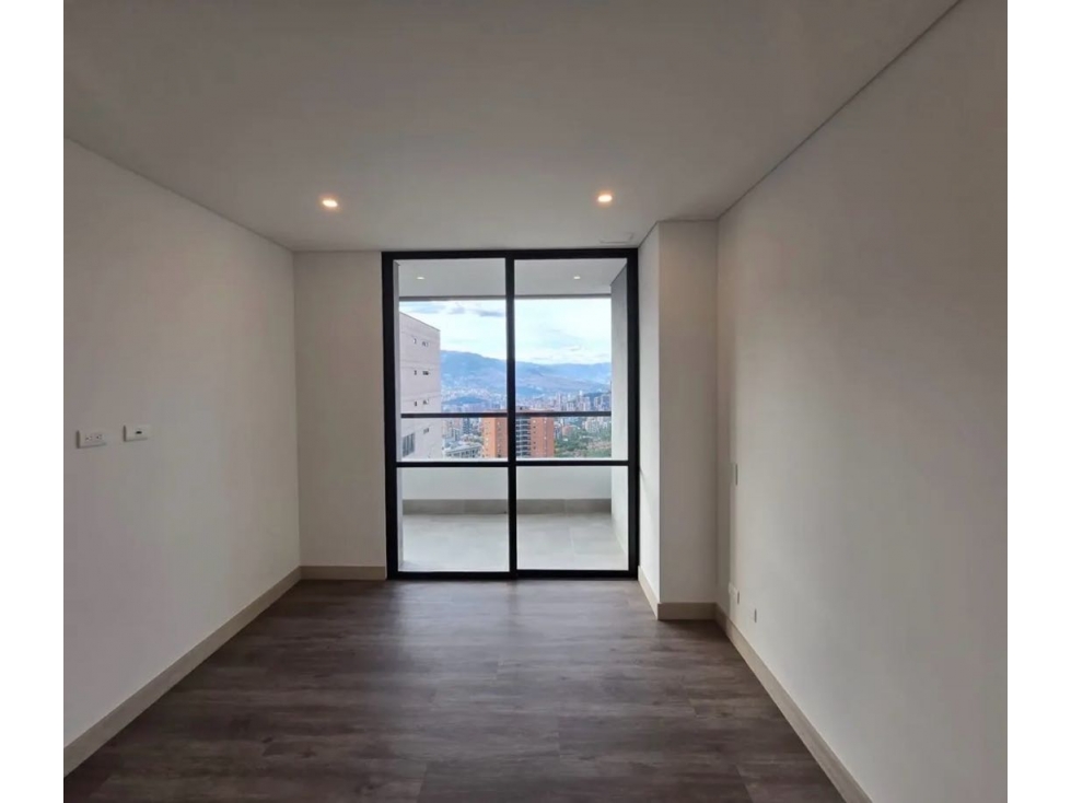En venta apartamento en Medellín el Poblado cerca al tesoro — foto 3