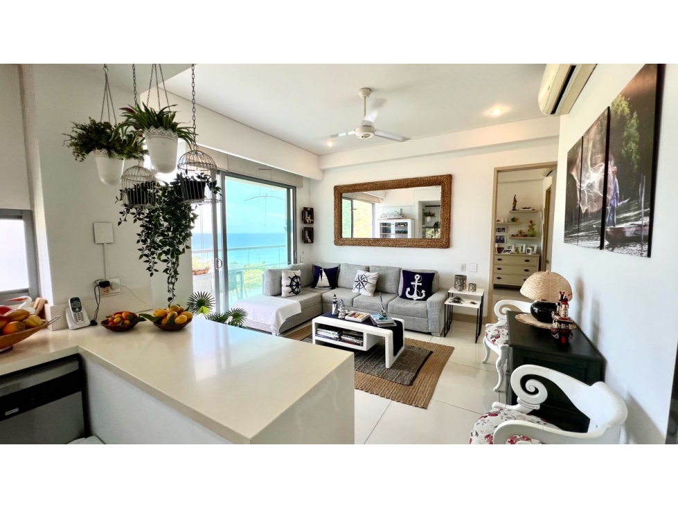 EN VENTA APARTAMENTO EN PLAYA SALGUERO CON SALIDA DIRECTA AL MAR