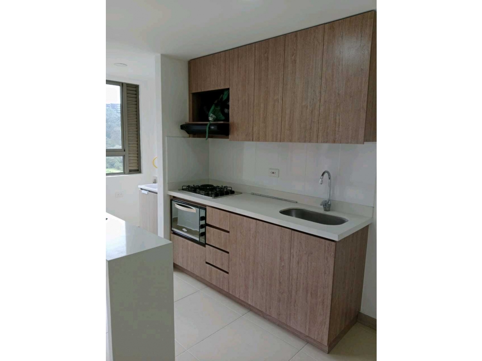 En venta Apartamento en Sabaneta en unidad moderna y nueva. — foto 2