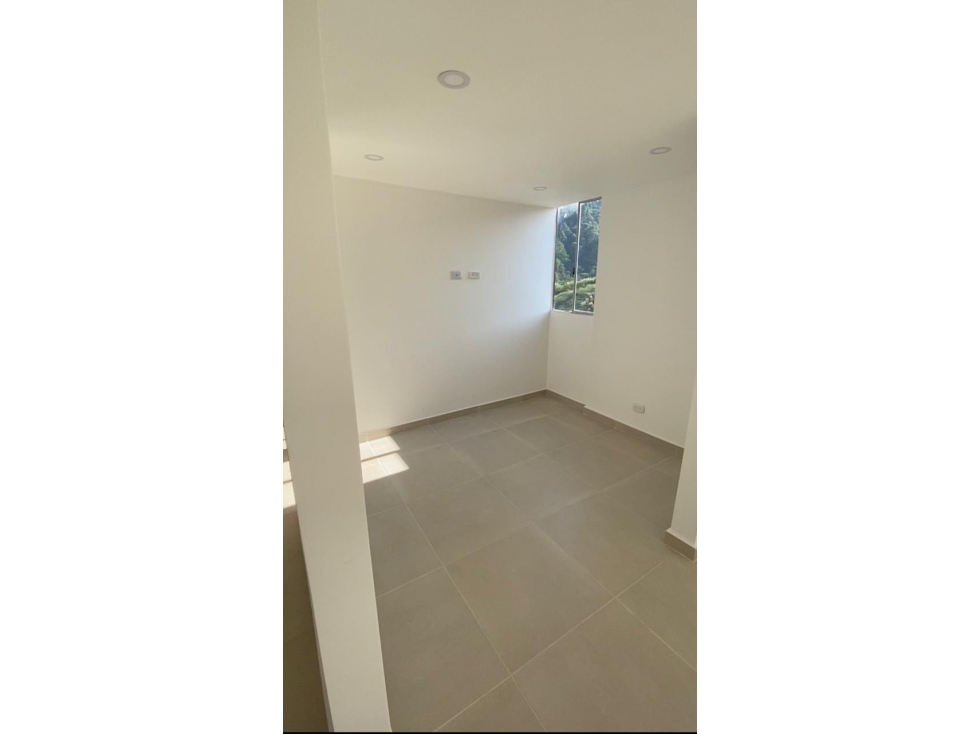 EN VENTA APARTAMENTO EN SABANETA SECTOR CAÑAVERALEJO — foto 5