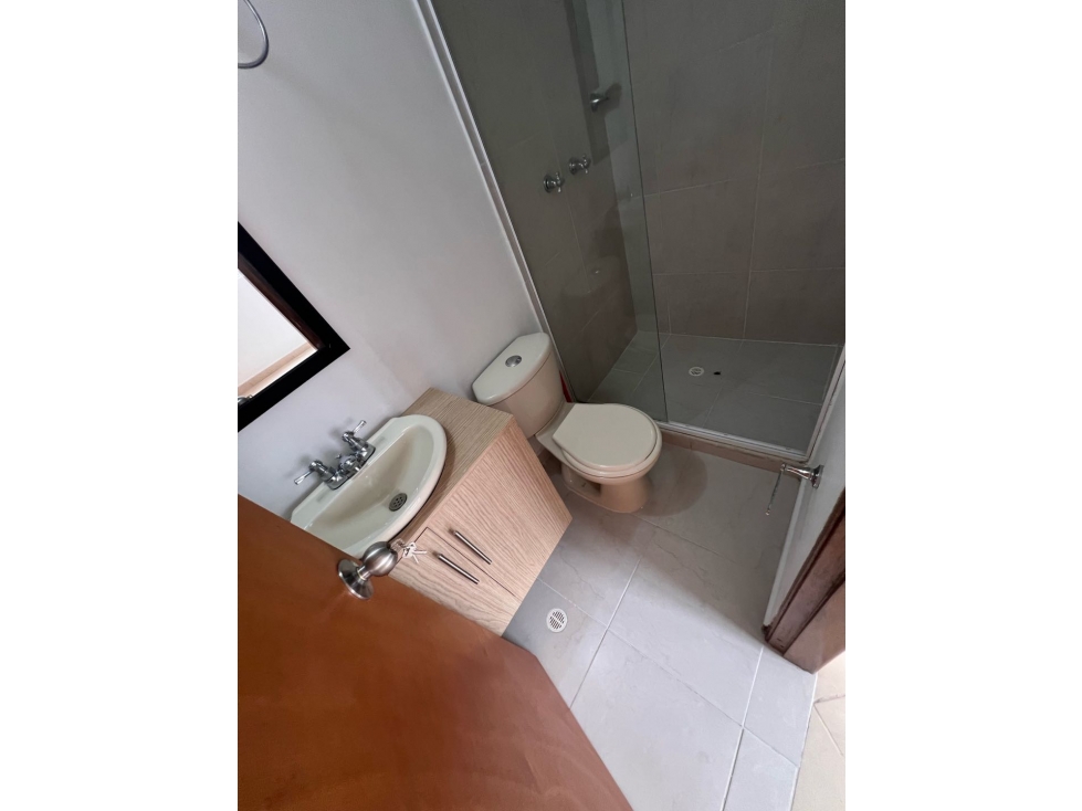 EN VENTA APARTAMENTO EN SABANETA CALLE LARGA PARTE PLANA P — foto 4