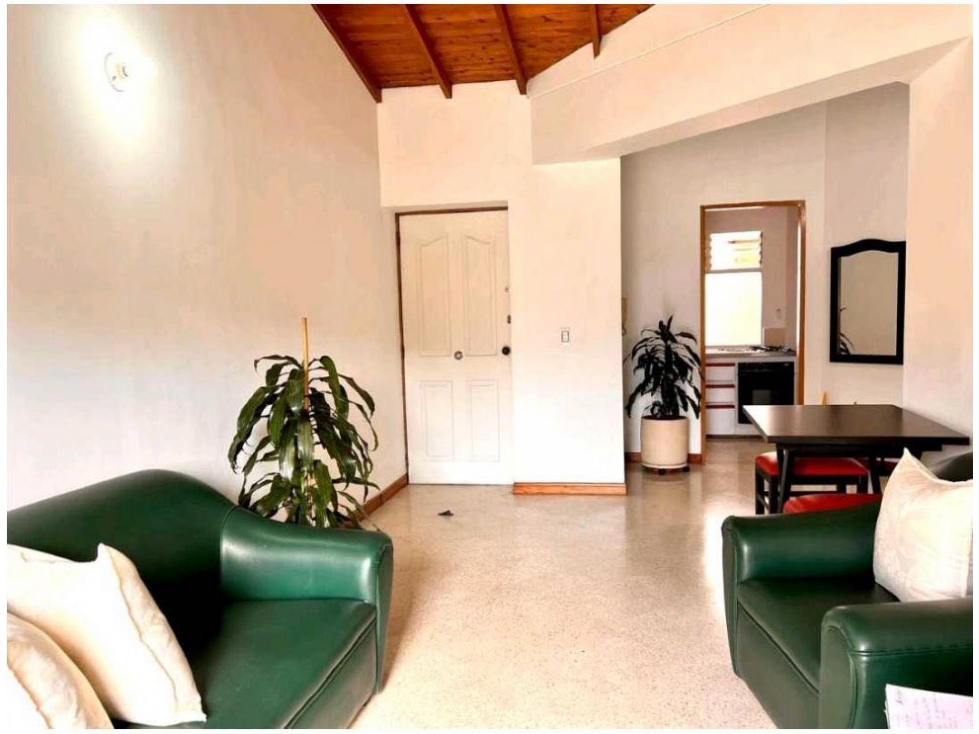 En venta apartamento en San Joaquín — foto 6