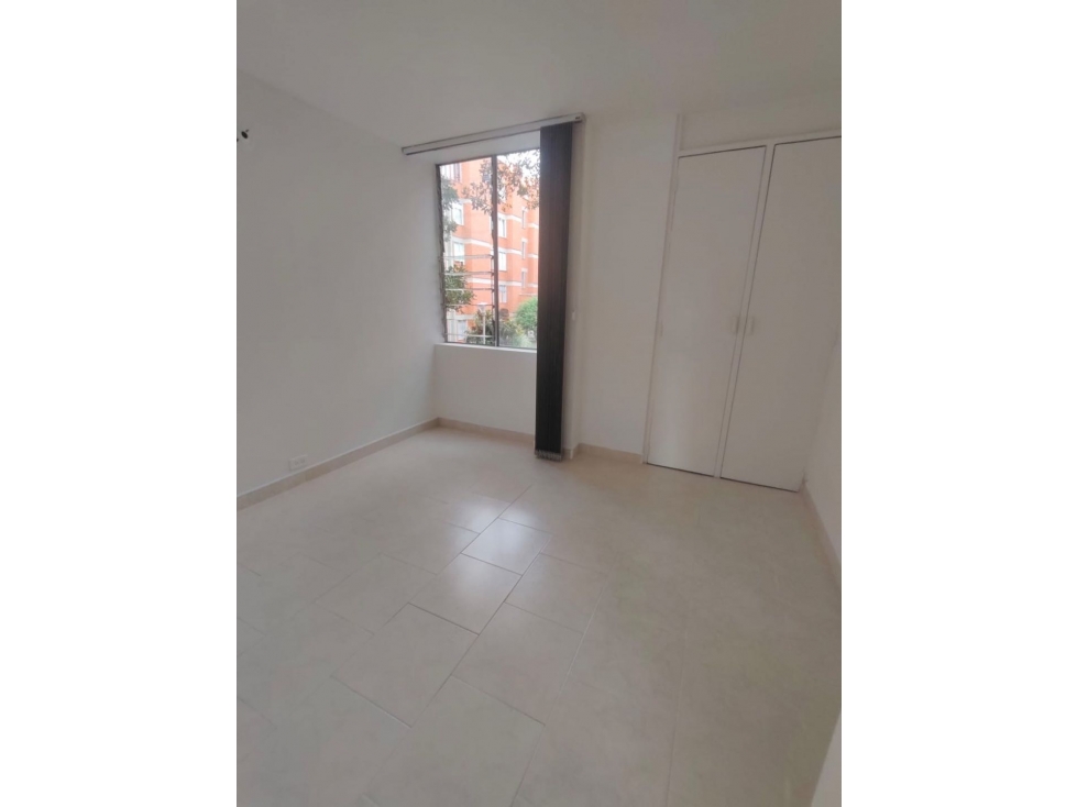 En venta apartamento Envigado barrio Dorado — foto 3
