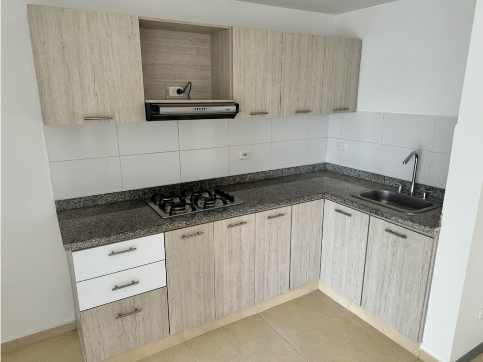 EN VENTA APARTAMENTO LA MACARENA DOSQUEBRADAS CON 2 PARQUEADEROS