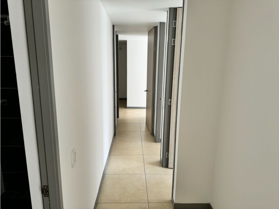 EN VENTA APARTAMENTO LA MACARENA DOSQUEBRADAS CON 2 PARQUEADEROS — foto 5