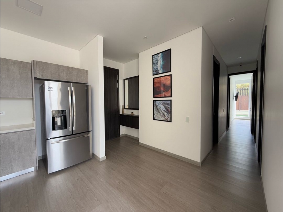 En venta apartamento lujoso con patio en La Quinta Club House Pereira — foto 2
