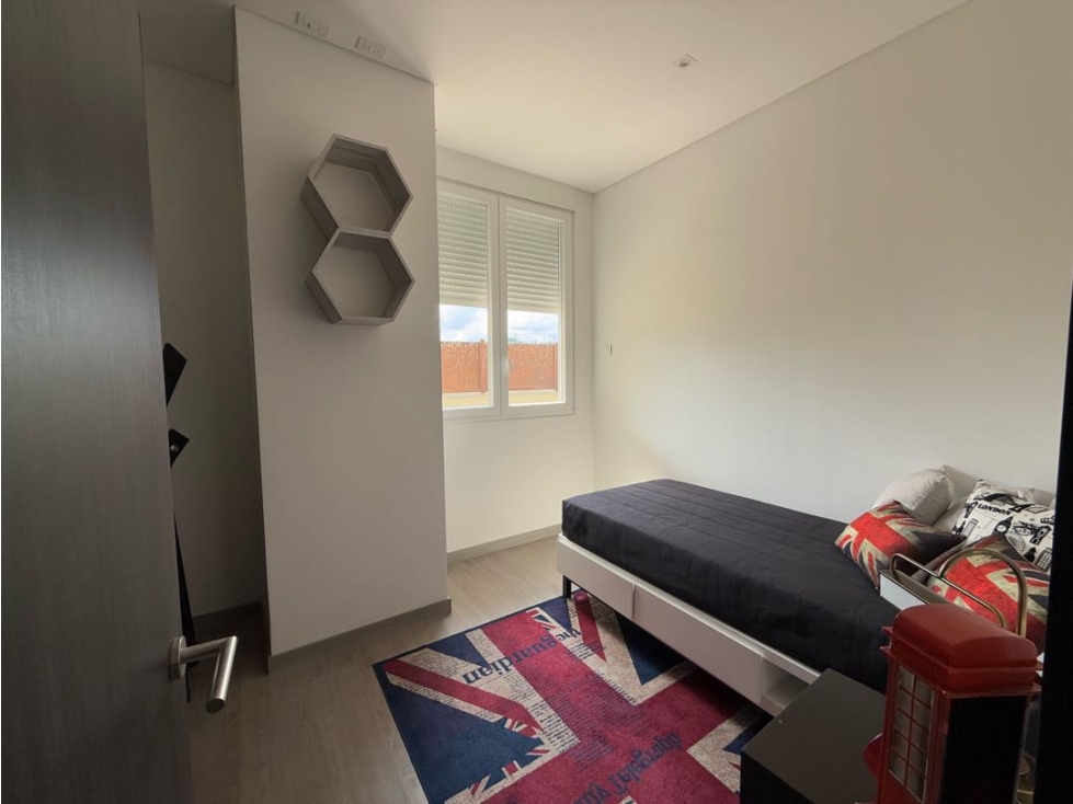 En venta apartamento lujoso con patio en La Quinta Club House Pereira — foto 5