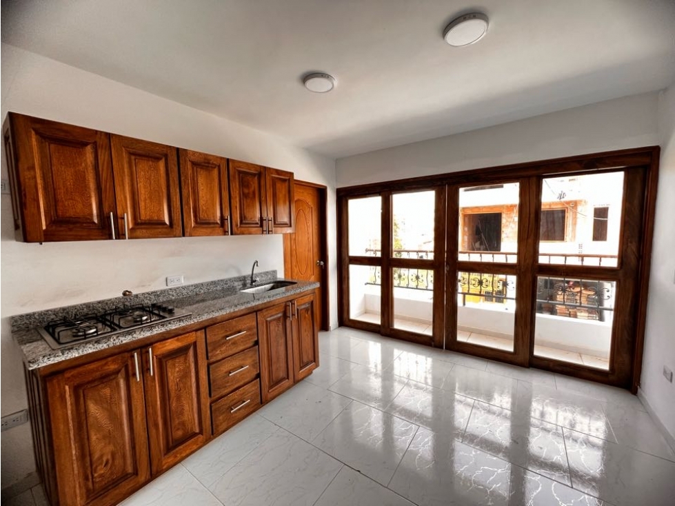 SE VEDEN DOS (2) APARTAMENTOS EN SEGUNDO Y TERCER PISO - El Carmen Vib
