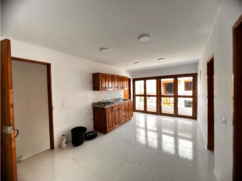 SE VEDEN DOS (2) APARTAMENTOS EN SEGUNDO Y TERCER PISO - El Carmen Vib — foto 2