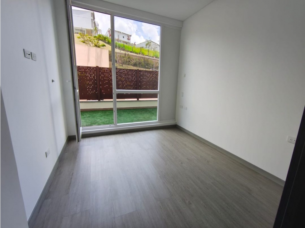 En venta apartamento para estrenar con patio en la Quinta Club House — foto 6