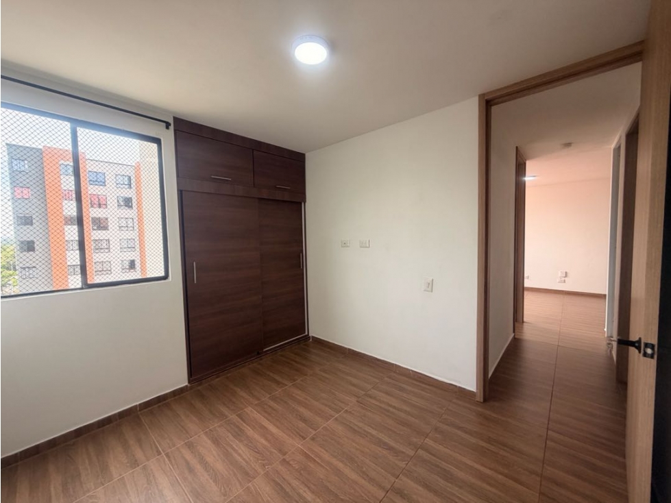 EN VENTA APARTAMENTO PISO 3 C/ASCENSOR Y PARQ. Jamundí Parque Natura