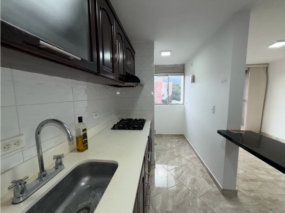 EN VENTA APARTAMENTO PRADOS DE SABANETA — foto 3