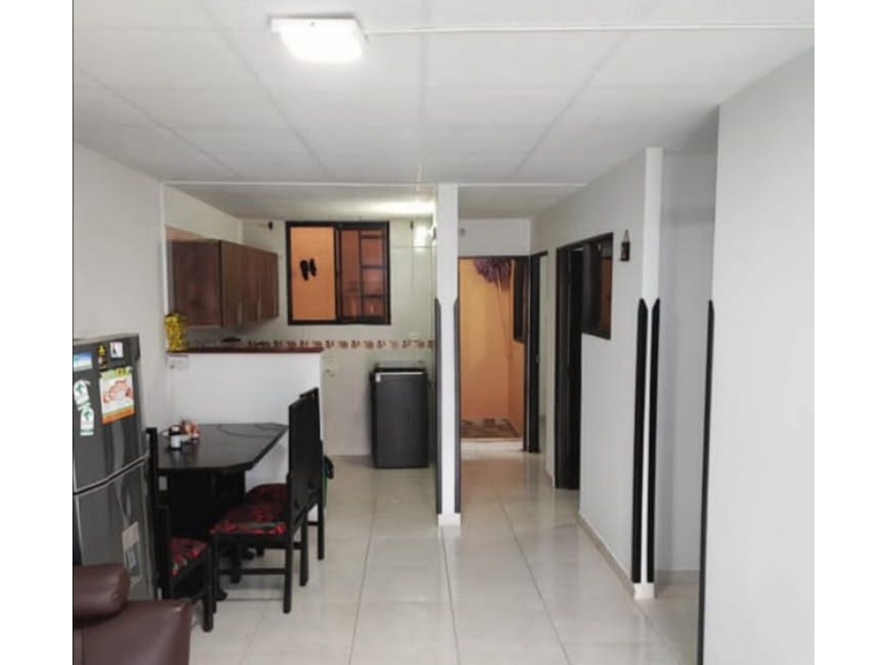 EN VENTA APARTAMENTO PRIMER PSIO CON LICENCIA PARA OTRO PISO +ALTILLO - 3