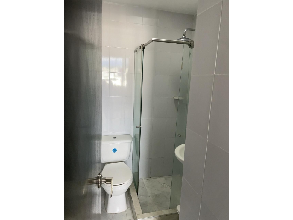 EN VENTA APARTAMENTO SAN NICOLAS PEREIRA