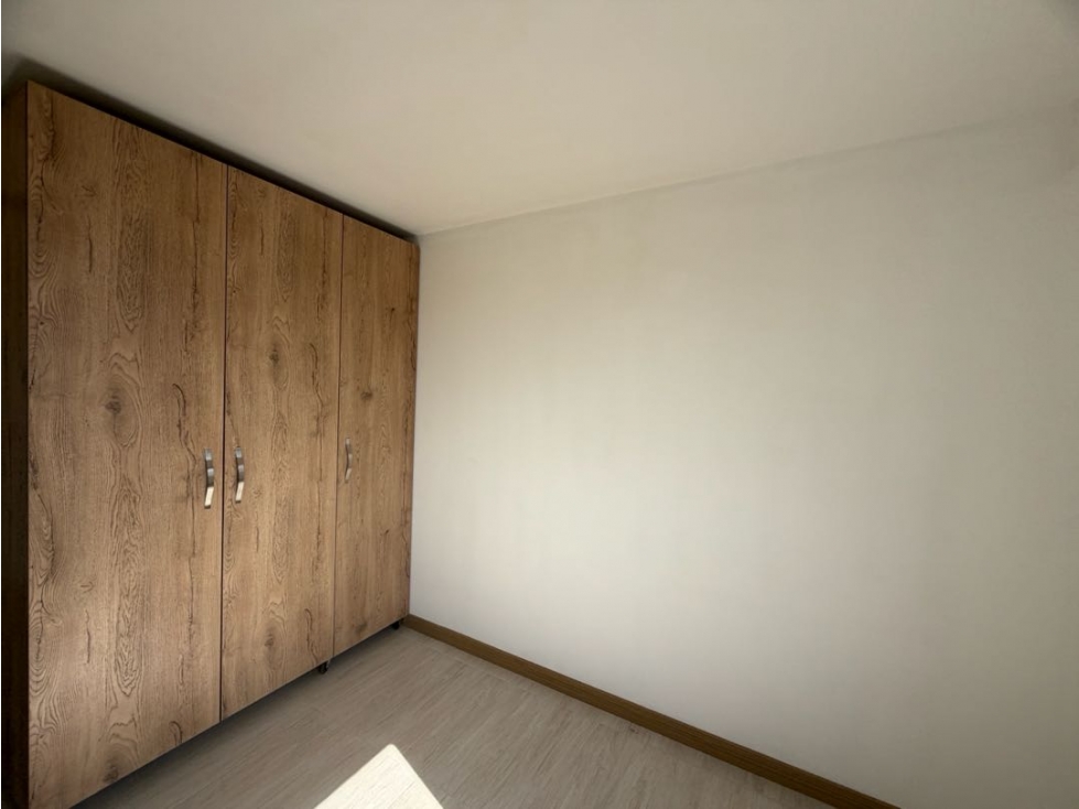 EN VENTA APTO AV SUR PISO 11 — foto 5