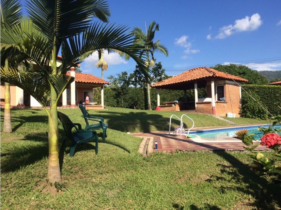 EN VENTA CABAÑA EN CONDOMINIO VÍA LA VIRGINIA-VITERBO - 4