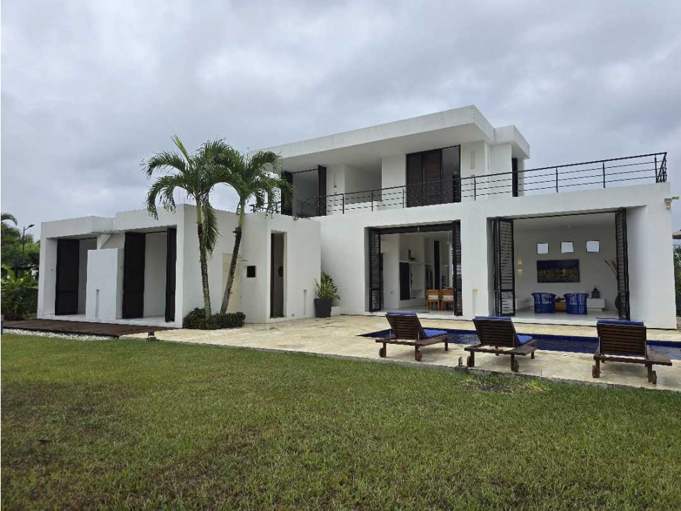 En Venta Casa Campestre en Conjunto 1.571 m2, Anapoima